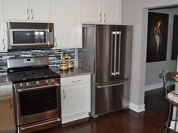 4th image of 2518 W Liberty St #21