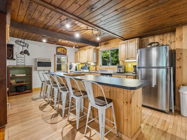 46 Crestwood Drive, Conway, NH 03860