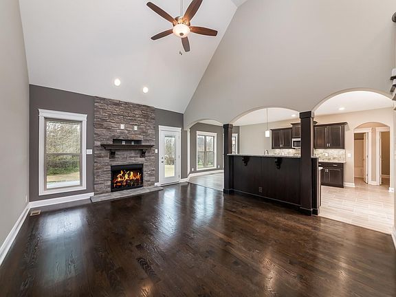 4th image of 3200 Porter Hills Dr