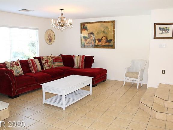 5th image of 10147 Cupids Dart St