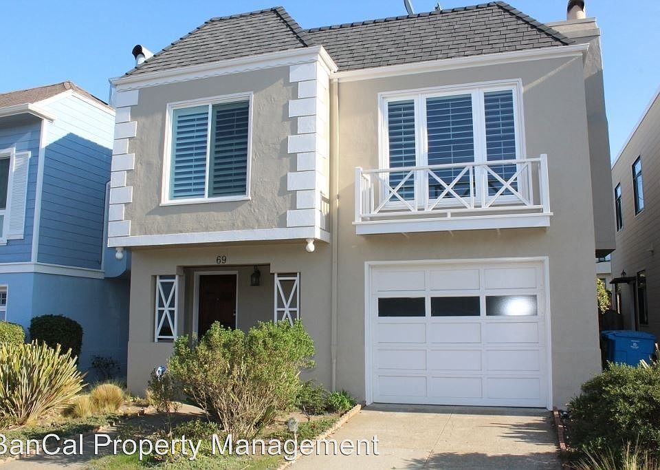 1st image of 69 Huntington Dr