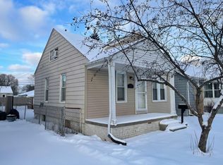 1520 Gregory Ave, Lincoln Park, MI 48146
