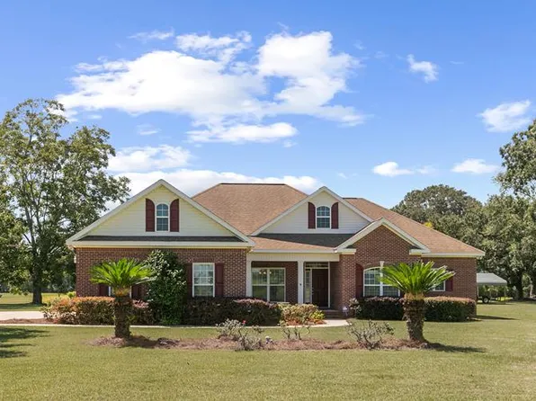 1267 N State Highway 103, Slocomb, AL 36375