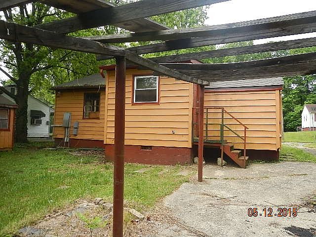2nd image of 2139 Gerald St