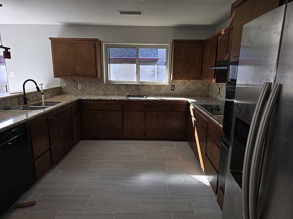 2nd image of 7106 Casablanca Ct #2