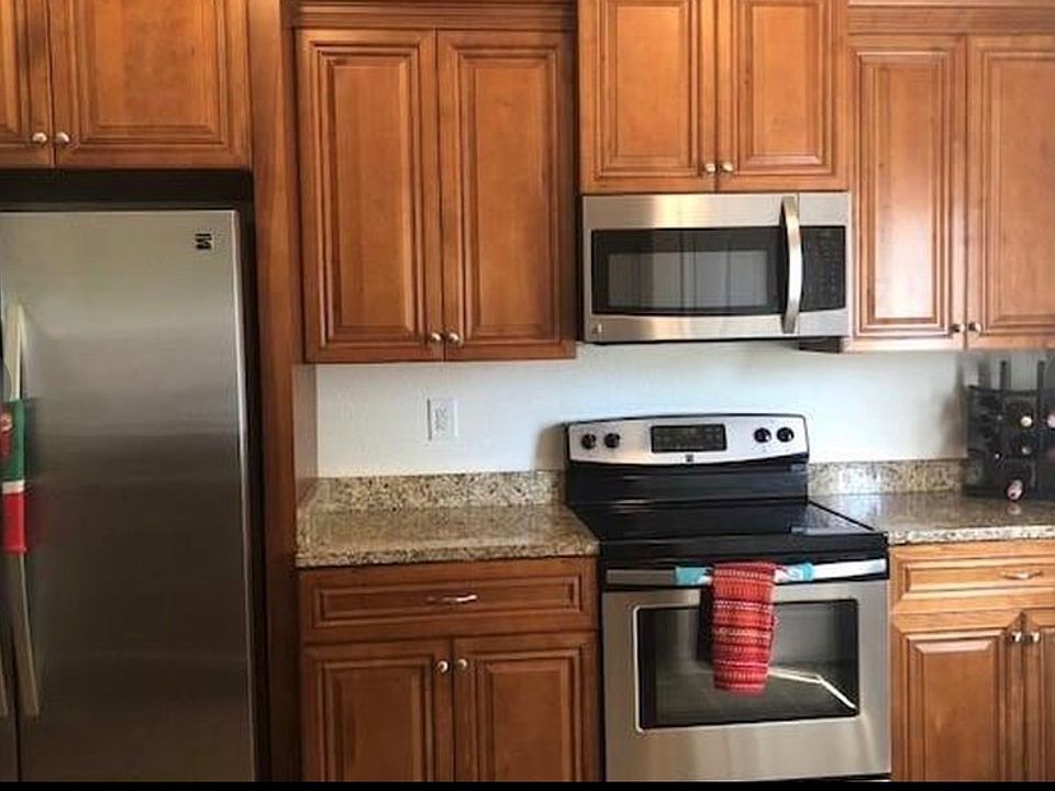 2nd image of 4103 1st St
