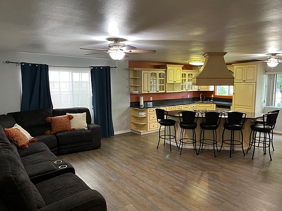 3rd image of 6126 Danby Ave
