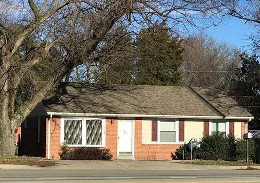1st image of 3824 Walmsley Blvd