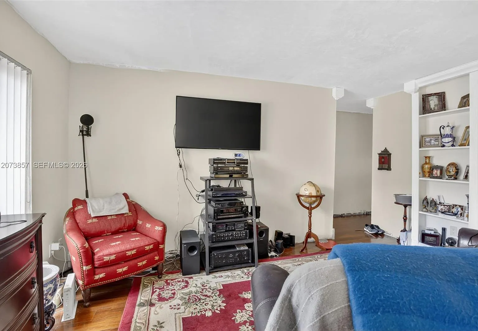 Embarcadero Condo — Photo 4
