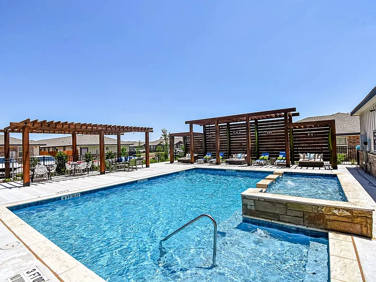 Pool 5