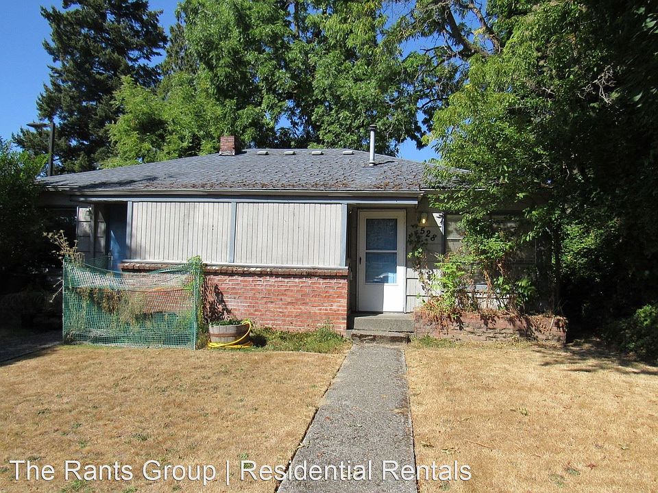 1st image of 528 14th Ave SE