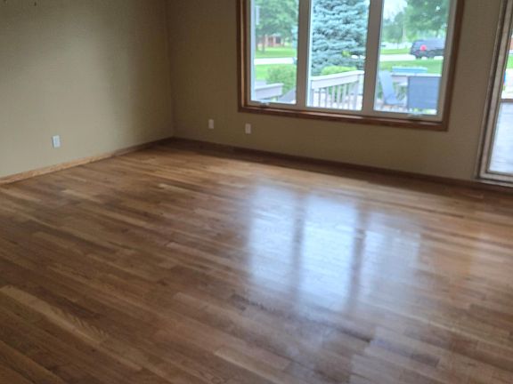 4th image of 1703 3rd Ave NE