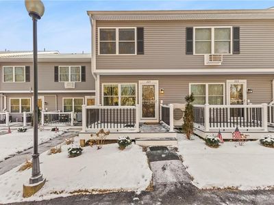 200 Post Rd APT 223, Warwick, RI, 02888