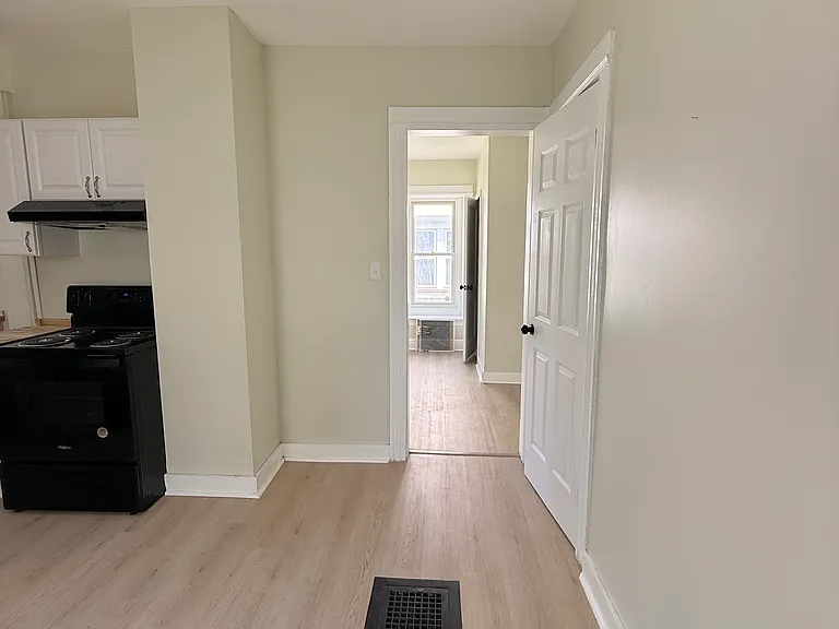 243 Garfield St — Photo 12