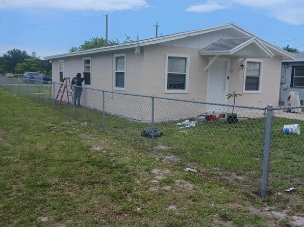 1714 N 17th Street, Fort Pierce, FL 34950