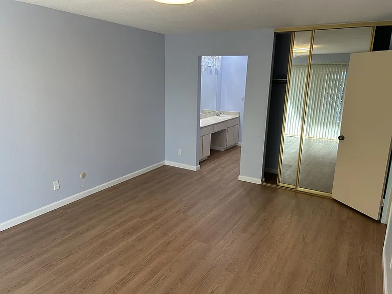 187 Fleet St — Photo 26