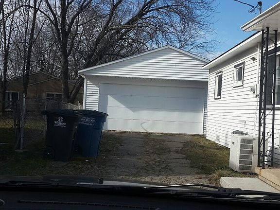 2nd image of 32314 Kalamazoo St