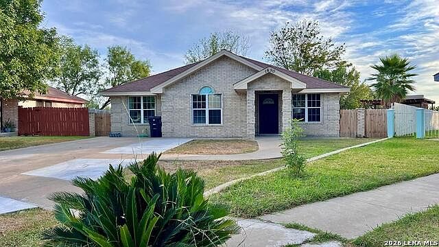 1st image of 1890 Timberwood Dr