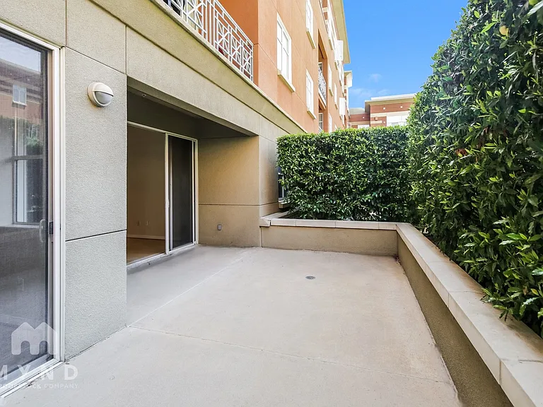 130 E San Fernando St #321 — Photo 17