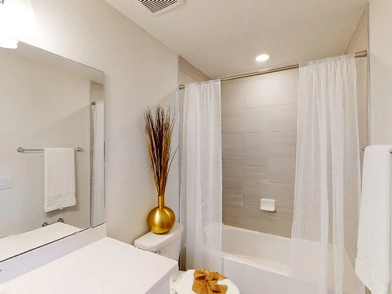 226 Boracay Cir — Photo 20