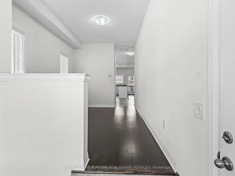 4042 Maitland St — Photo 4
