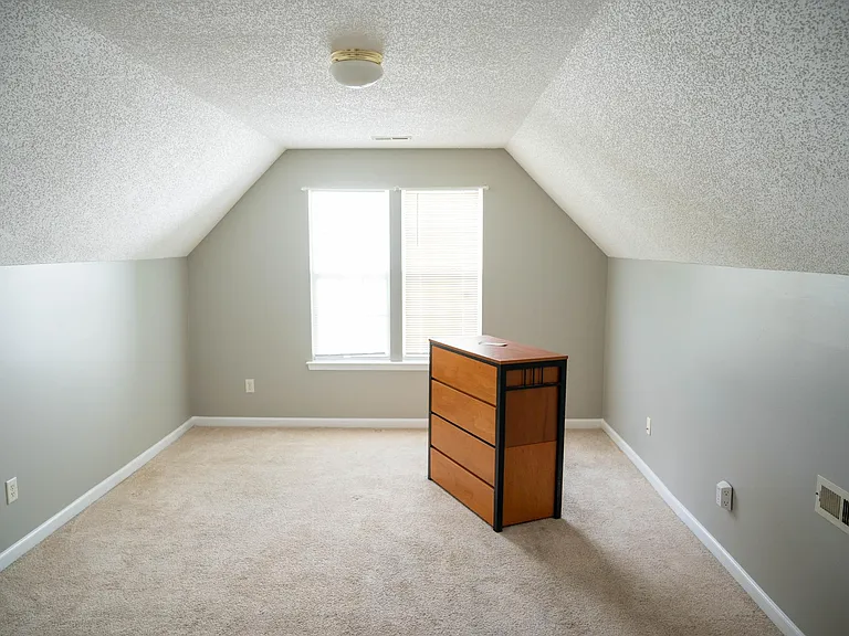 5320 Starflower Dr — Photo 8