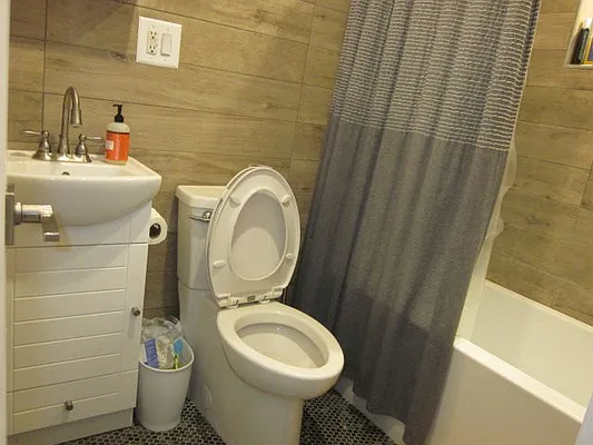 Rented by Empire One Realty | media 6