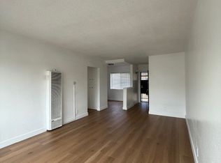 8325 S Western Ave #10, Los Angeles, CA 90047