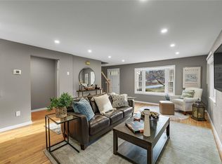 37 Hornbeck Rd, Poughkeepsie, NY 12603