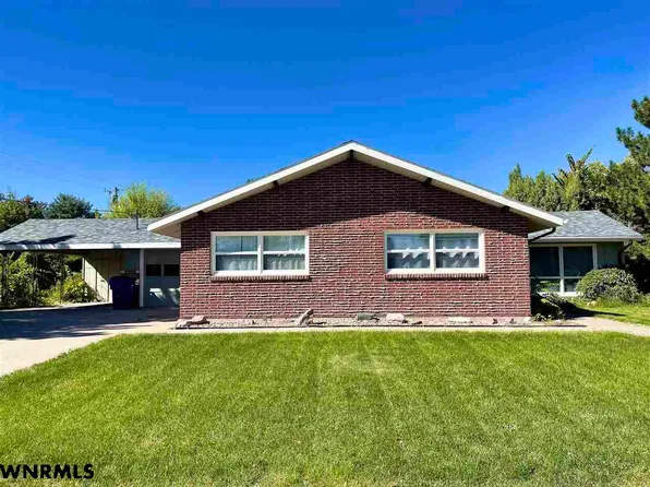 1845 19th St, Gering, NE 69341