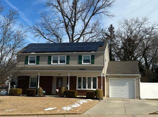 11 Heritage Rd, Marlton, NJ 08053