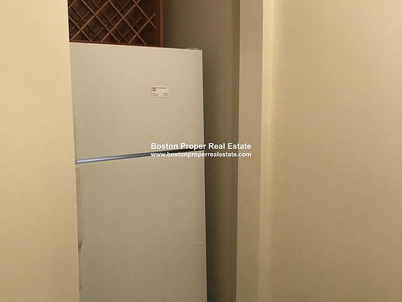 111 Park Dr. #15 Boston - Fenway Unit Photo 5
