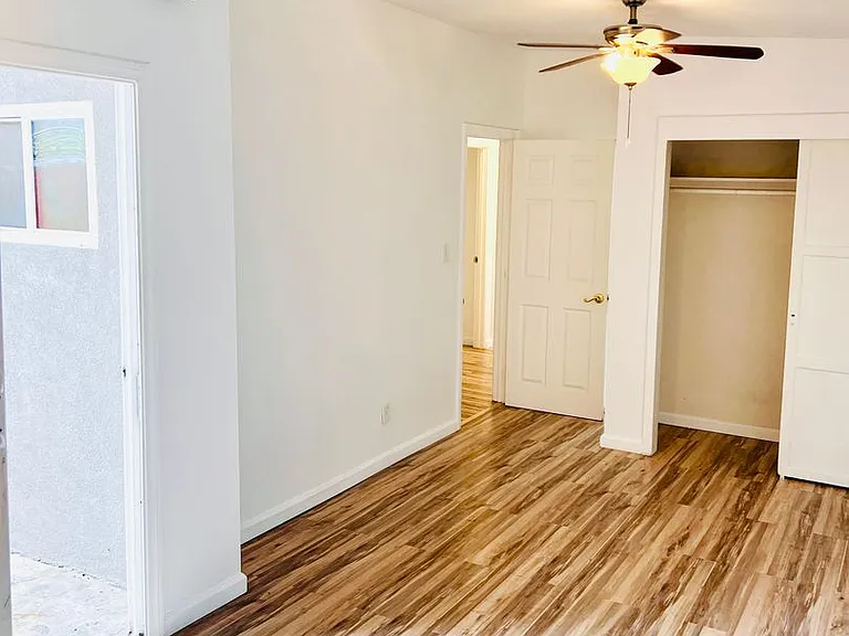 3725 Clairemont Mesa Blvd — Photo 16