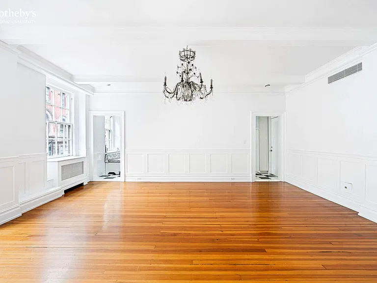 130 E 67th St #4EF — Photo 4