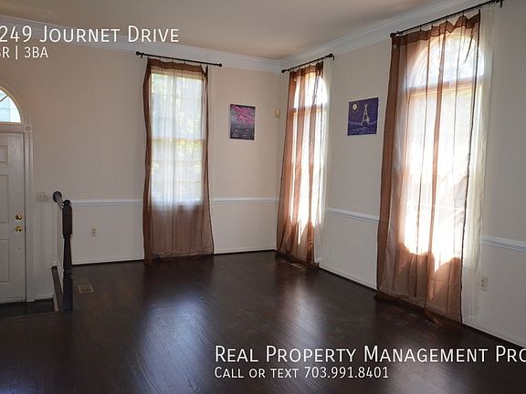 5th image of 2249 Journet Dr