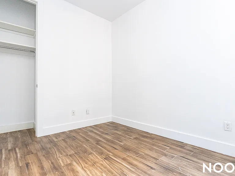 137 Hart St #1 — Photo 11