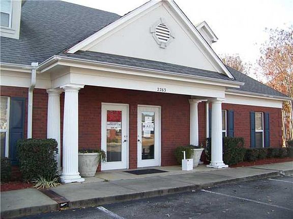 2nd image of 2763 Summer Oaks Dr