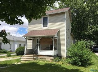 156 W Chestnut St, Wauseon, OH 43567