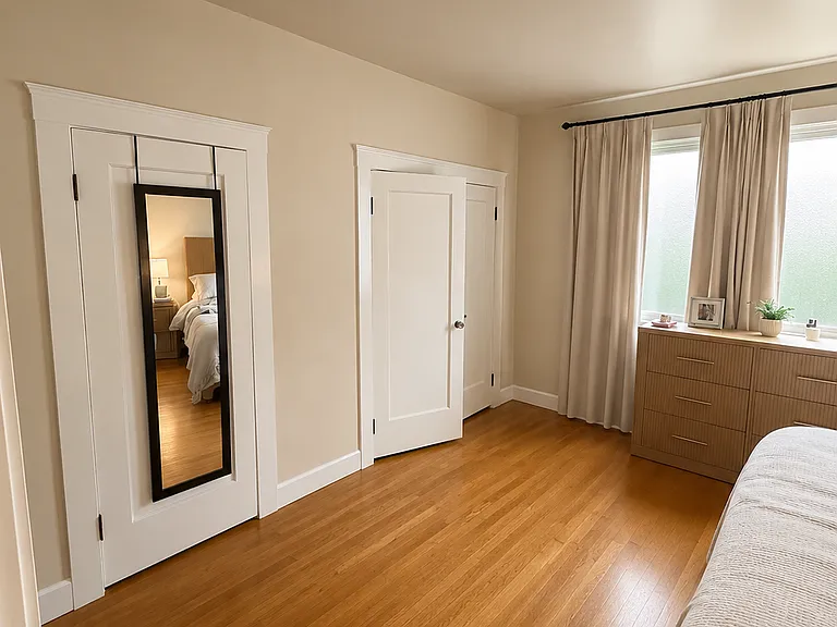 635 Irving St #3 — Photo 4