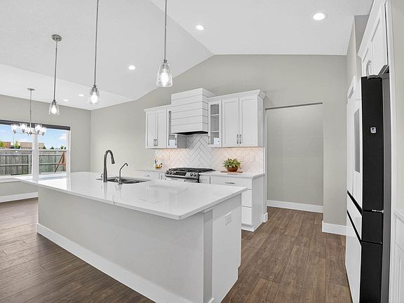 5th image of 4923 Cohen Ct