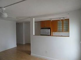 1st image of 644 Euclid Ave APT 10