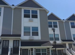 104 Horizon Ln #B, Bronx, NY 10473