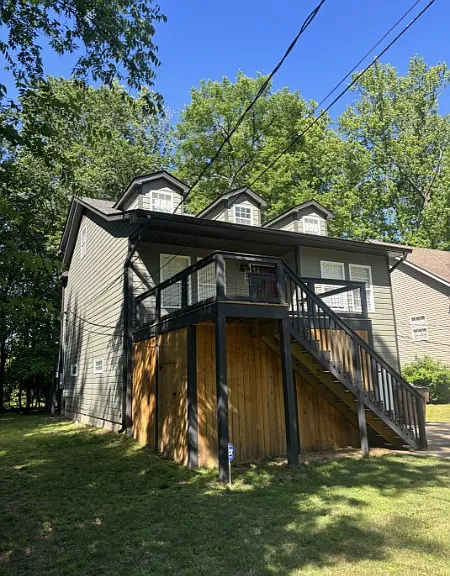 2141 Wooddale Ln — Photo 4