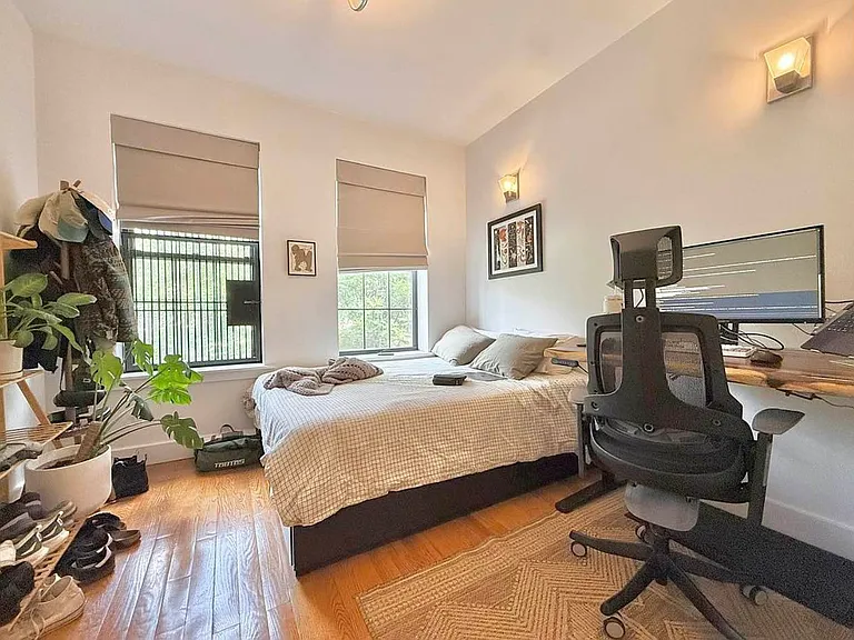 1438 Greene Ave #2L — Photo 4