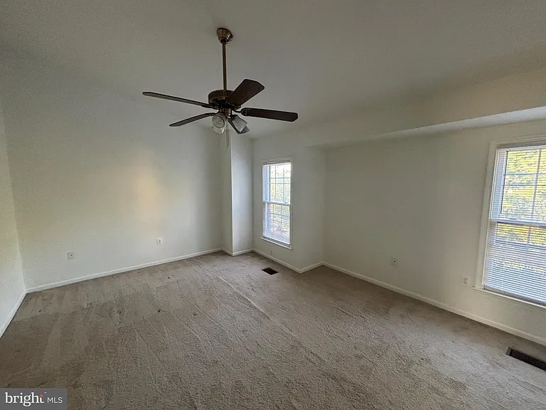 13874 Coleman Ct — Photo 10