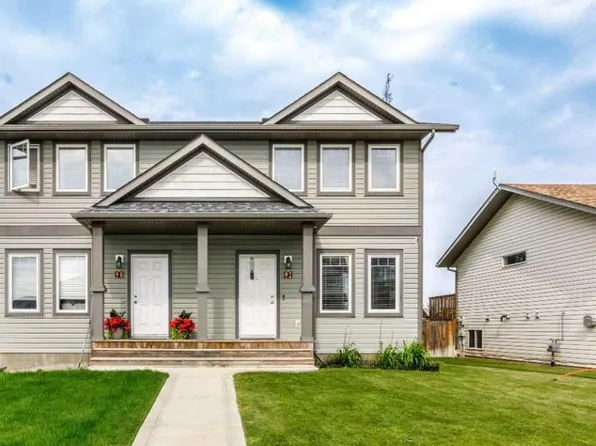 92 E Bowman Cir, Sylvan Lake, AB T4S 0H7
