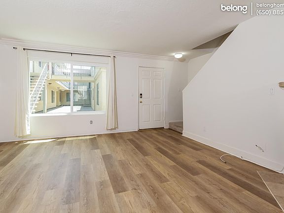 5th image of 7045 Woodley Ave Unit 130