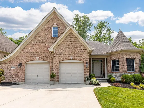 3852 Nottingham Ct, Cleves, OH 45002