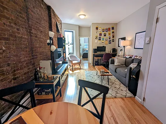 Rented by Guidance Realty Corp. | media 4