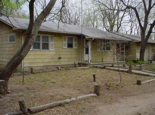 3545 W Newell St, Wichita, KS 67203